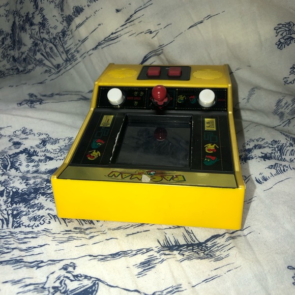 Pac-Man Mini Arcade Handheld Game by Bandai Namco Model 9530 TESTED - Picture 4 of 6